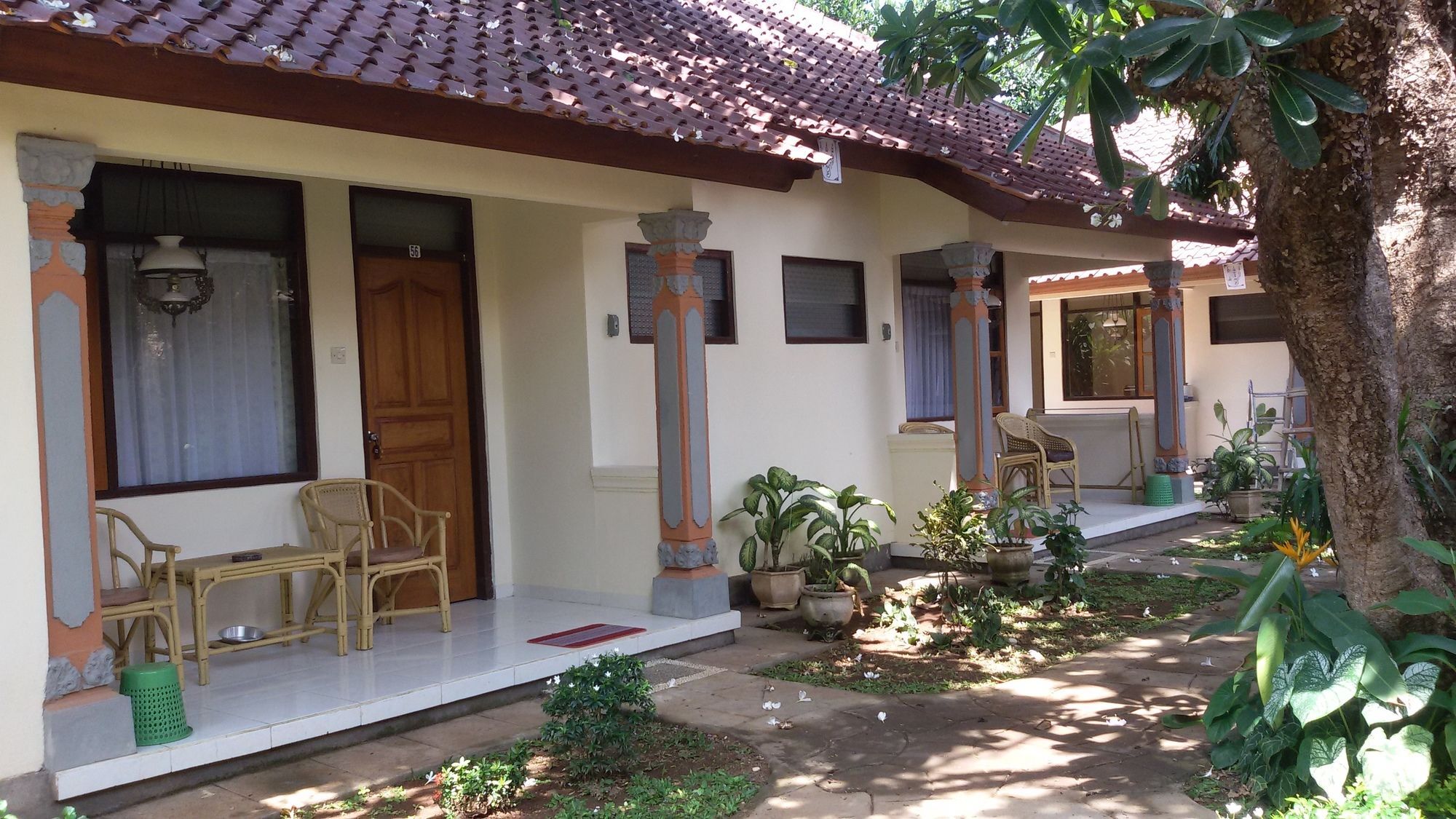 Lovina Beach Hotel Pabean Buleleng Exteriör bild