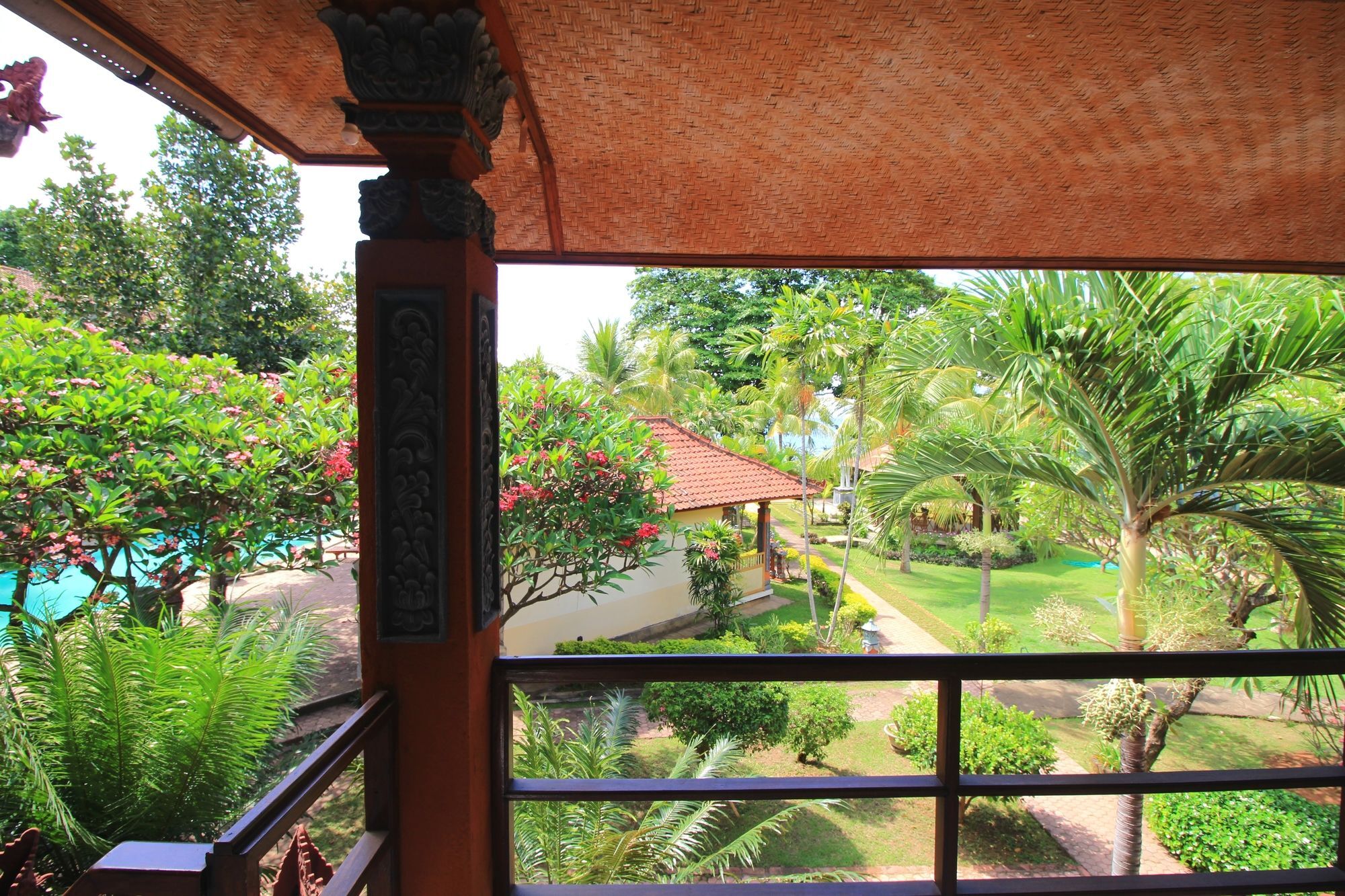 Lovina Beach Hotel Pabean Buleleng Exteriör bild